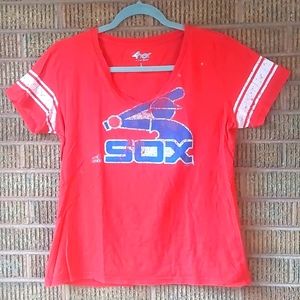 Barely worn, Chicago White Sox Tee Sz Lrg